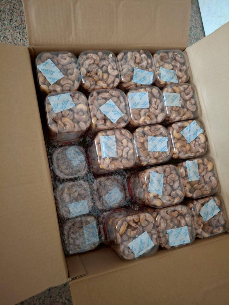 [真空袋包裝]帶皮鹹腰果